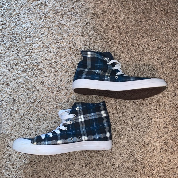 Joe Boxer Plaid Hightop Sneakers - Picture 9 of 9